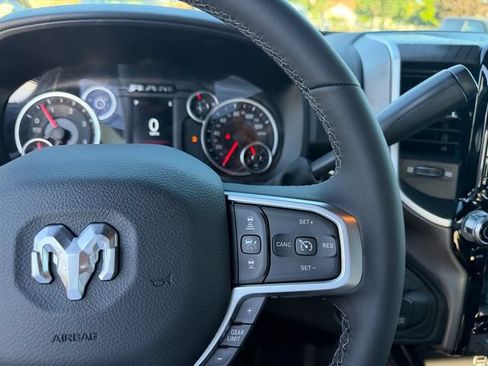 New 2026 RAM 3500 Big Horn AWD/4WD image 19