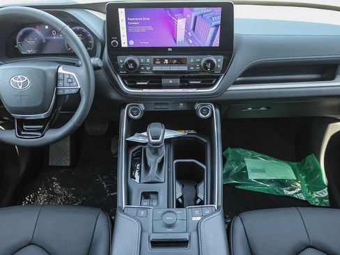 New 2026 Toyota Grand Highlander Limited image 15