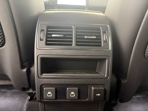 Used 2025 Jaguar F-PACE R-Dynamic S image 26