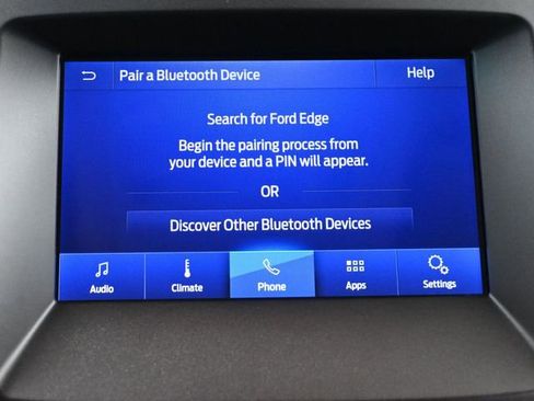 Used 2019 Ford Edge Titanium image 28