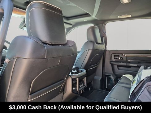 New 2026 RAM 3500 Limited AWD/4WD image 25