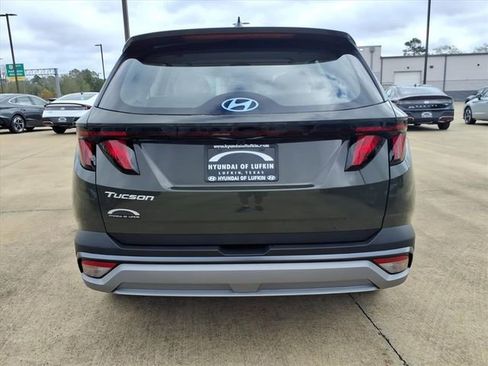 New 2026 Hyundai Tucson SE FWD image 3