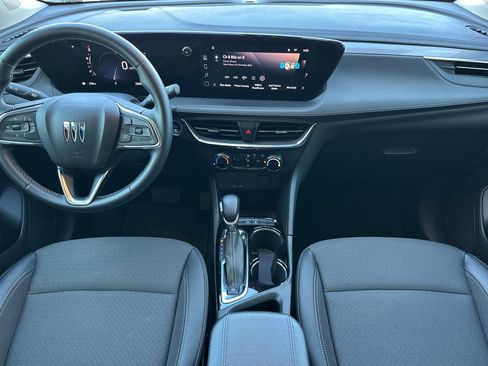 Used 2025 Buick Encore GX Preferred image 13