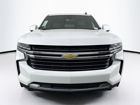 Used 2021 Chevrolet Suburban LT image 8