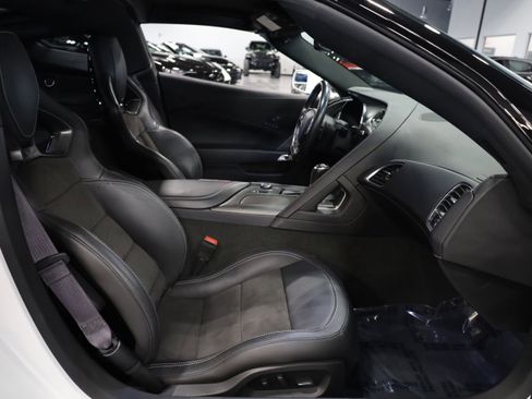 Used 2017 Chevrolet Corvette Z06 image 39