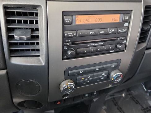 Used 2012 Nissan Titan SV image 17