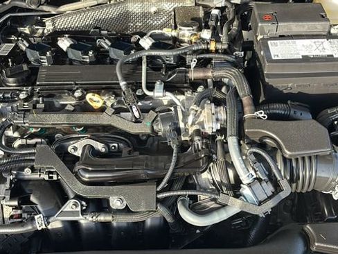 Used 2025 Toyota Corolla SE FWD image 34