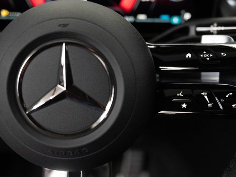 New 2027 Mercedes-Benz GLC 300 4MATIC image 25