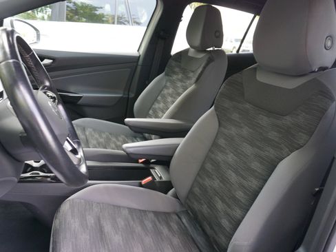 Used 2021 Volkswagen ID.4 Pro RWD image 28