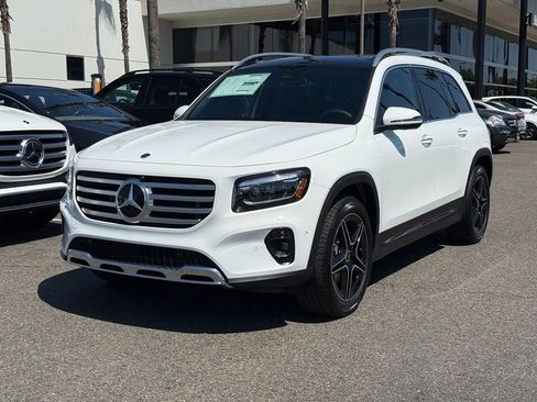 New 2026 Mercedes-Benz GLB 250 image 10