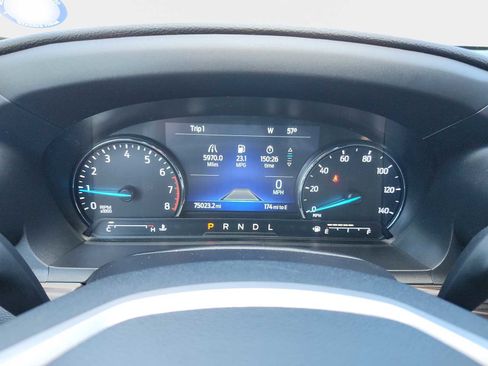 Used 2022 Ford Explorer Limited w/ Equipment Group 301A AWD/4WD image 12