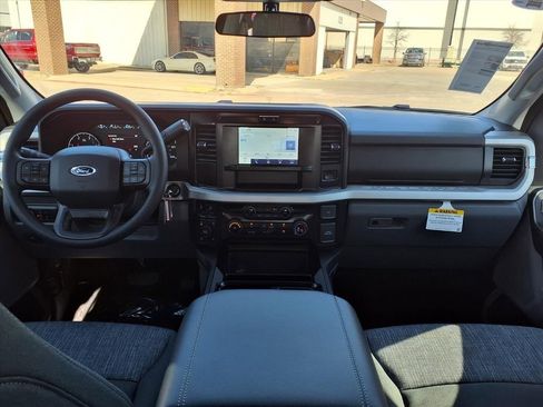 New 2026 Ford F350 XLT w/ FX4 Off-Road Package image 7
