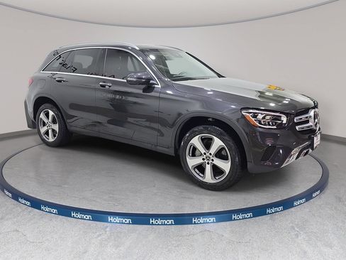Used 2022 Mercedes-Benz GLC 300 4MATIC image 5