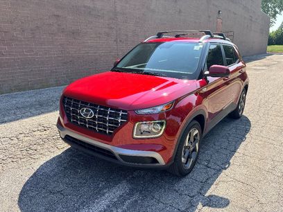 Used 2025 Hyundai Venue SEL
