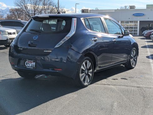 Used 2016 Nissan Leaf SV w/ Premium Package image 3