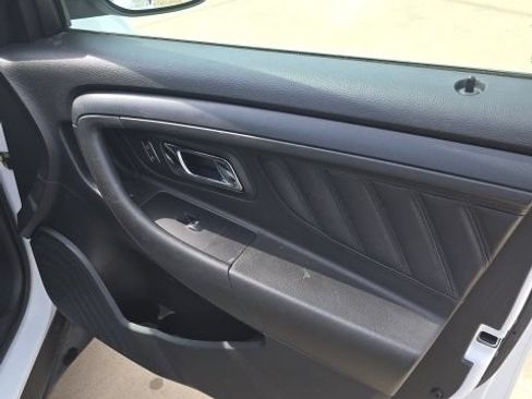 Used 2018 Ford Taurus Police Interceptor AWD image 29