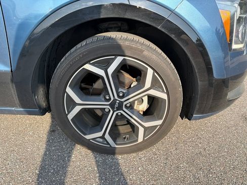 Certified 2023 Kia Niro EX Touring FWD image 26