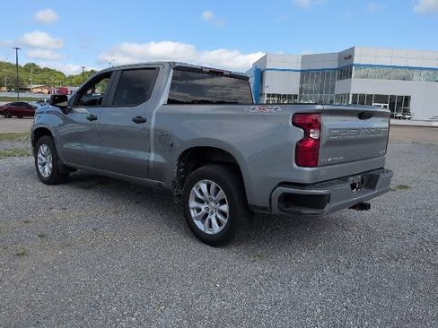 Used 2024 Chevrolet Silverado 1500 Custom AWD/4WD image 2