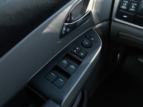 Used 2014 Honda Odyssey EX-L image 23
