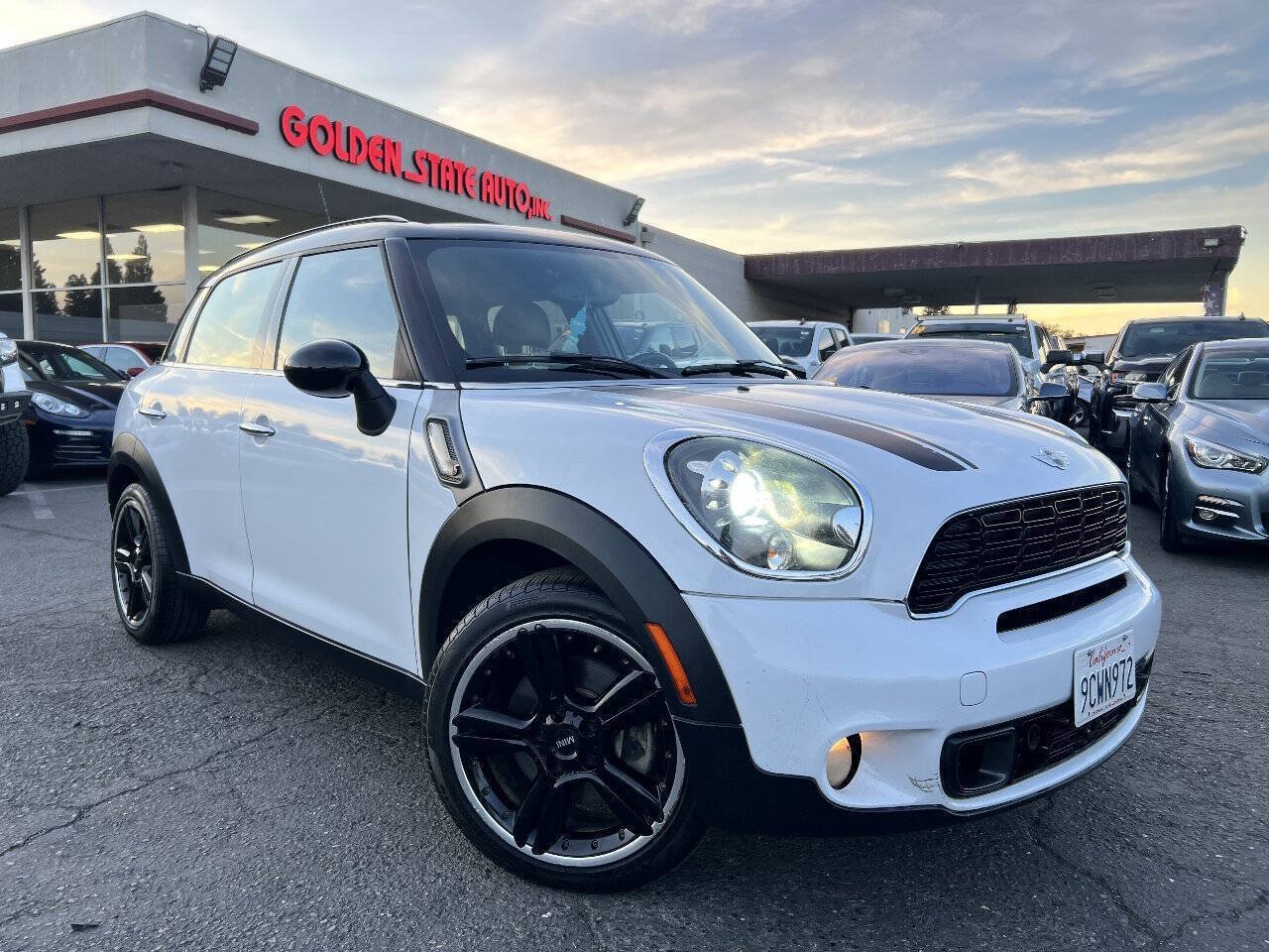Used 2014 MINI Cooper Countryman S FWD image 1