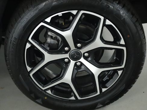 Used 2025 Jeep Compass Limited AWD/4WD image 39