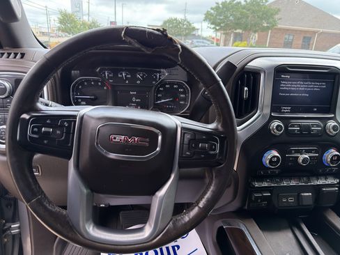 Used 2022 GMC Sierra 1500 SLT w/ SLT Premium Plus Package AWD/4WD image 21