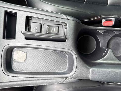 Used 2017 Lexus CT 200h FWD image 36