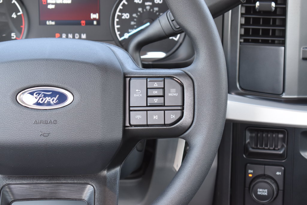 New 2026 Ford F250 XL w/ STX Appearance Package AWD/4WD image 18