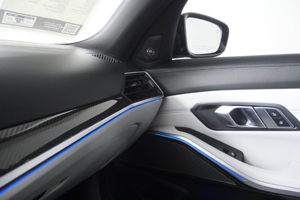 Used 2022 BMW M3 RWD image 42