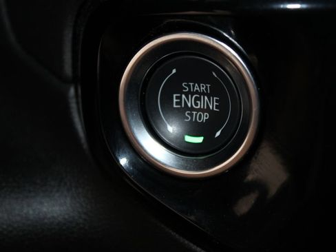 Used 2025 GMC Sierra 1500 SLE AWD/4WD image 50