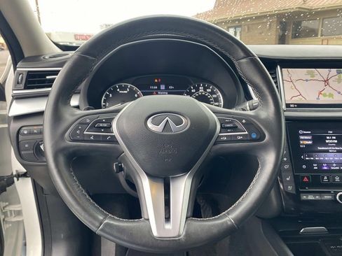 Used 2021 INFINITI QX50 Sensory image 17