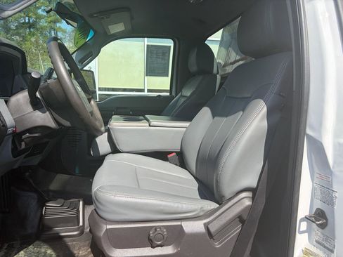 Used 2015 Ford F350 XL w/ Power Equipment Group AWD/4WD image 24