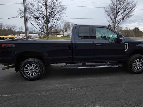 Used 2021 Ford F250 Lariat w/ Lariat Value Package image 9