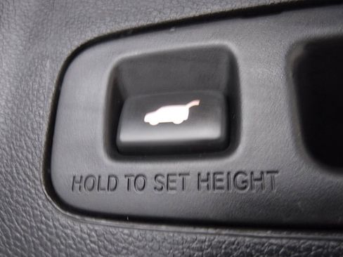 Used 2017 Honda CR-V EX-L image 36