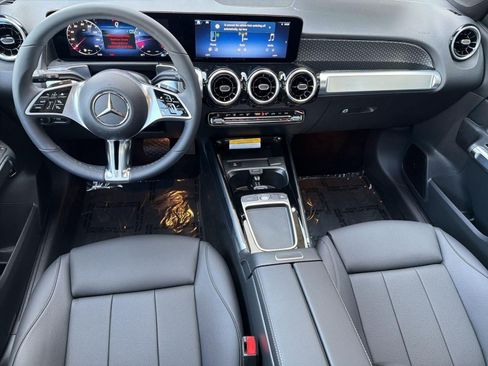 Used 2026 Mercedes-Benz GLB 250 image 26