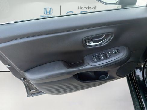 Certified 2023 Honda HR-V LX image 19