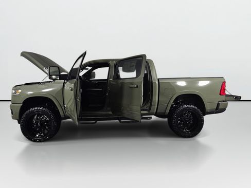 New 2026 RAM 1500 Big Horn AWD/4WD image 12
