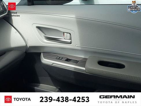 Certified 2025 Toyota Sienna XLE FWD image 29
