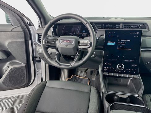 New 2026 GMC Terrain AT4 w/ Convenience Package III image 23