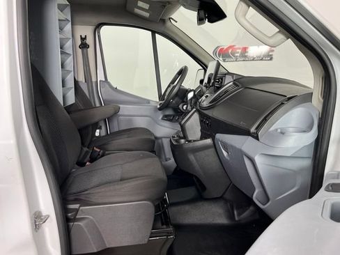 Used 2019 Ford Transit 250 130 Low Roof w/ Exterior Upgrade Package RWD image 14