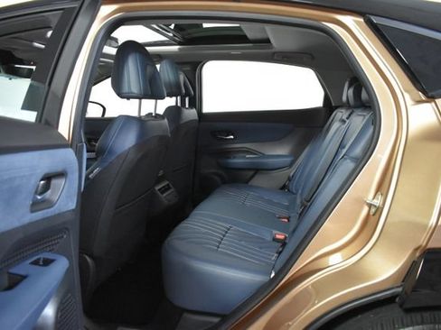 Certified 2024 Nissan Ariya AWD image 31