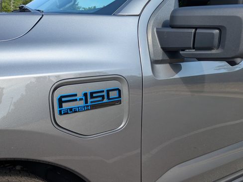 Certified 2025 Ford F150 Lightning Flash AWD/4WD image 12