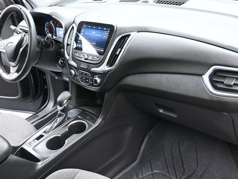 Used 2022 Chevrolet Equinox LT FWD image 29