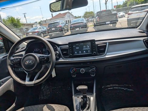 Used 2020 Kia Rio S FWD image 14