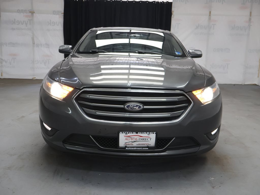Used 2019 Ford Taurus Limited FWD image 2