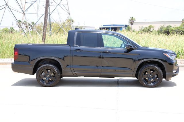 New 2026 Honda Ridgeline Black Edition image 4