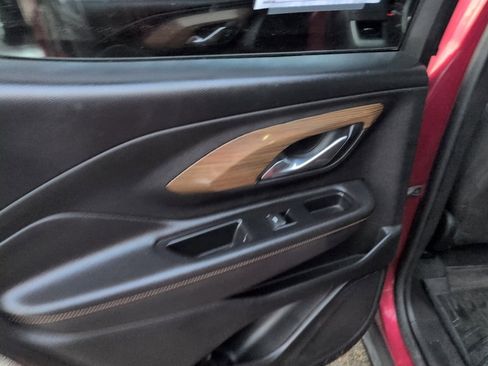 Used 2020 GMC Terrain SLE w/ Driver Convenience Package image 30