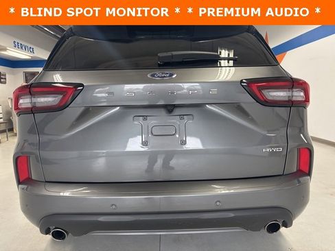 Used 2023 Ford Escape ST-Line w/ Tech Pack #1 image 5