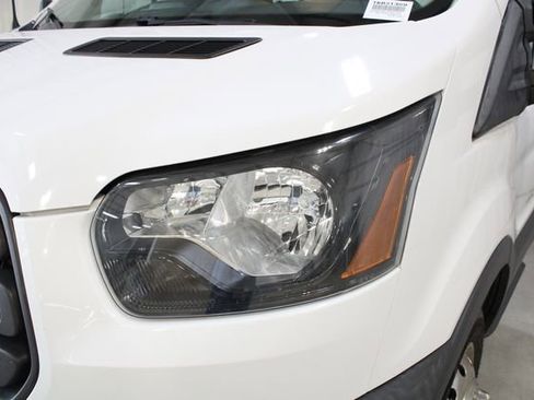Used 2018 Ford Transit 350 138 DRW RWD image 30