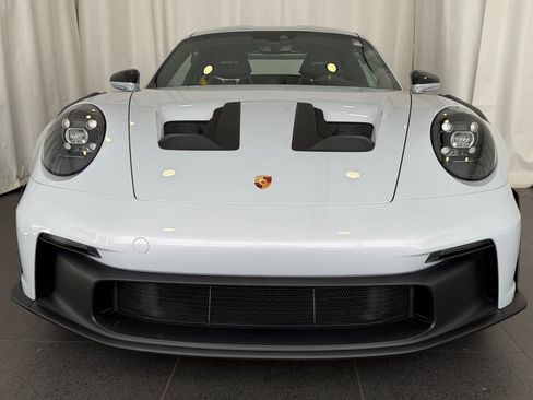 Certified 2025 Porsche 911 GT3 RS RWD image 6